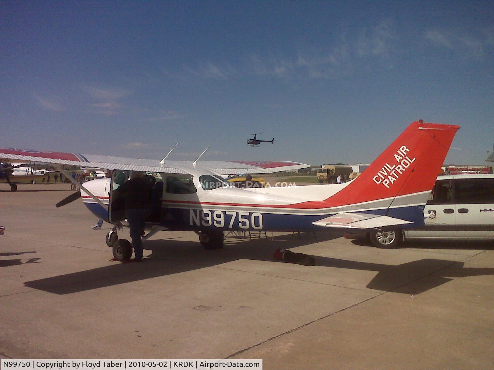 N99750, 1985 Cessna 172P C/N 17276504, At Fly In