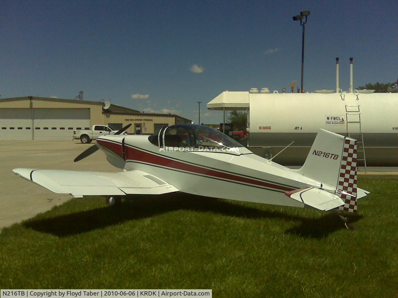 N216TB, 2005 Thorp S-18 C/N 245, Sitting in the grass