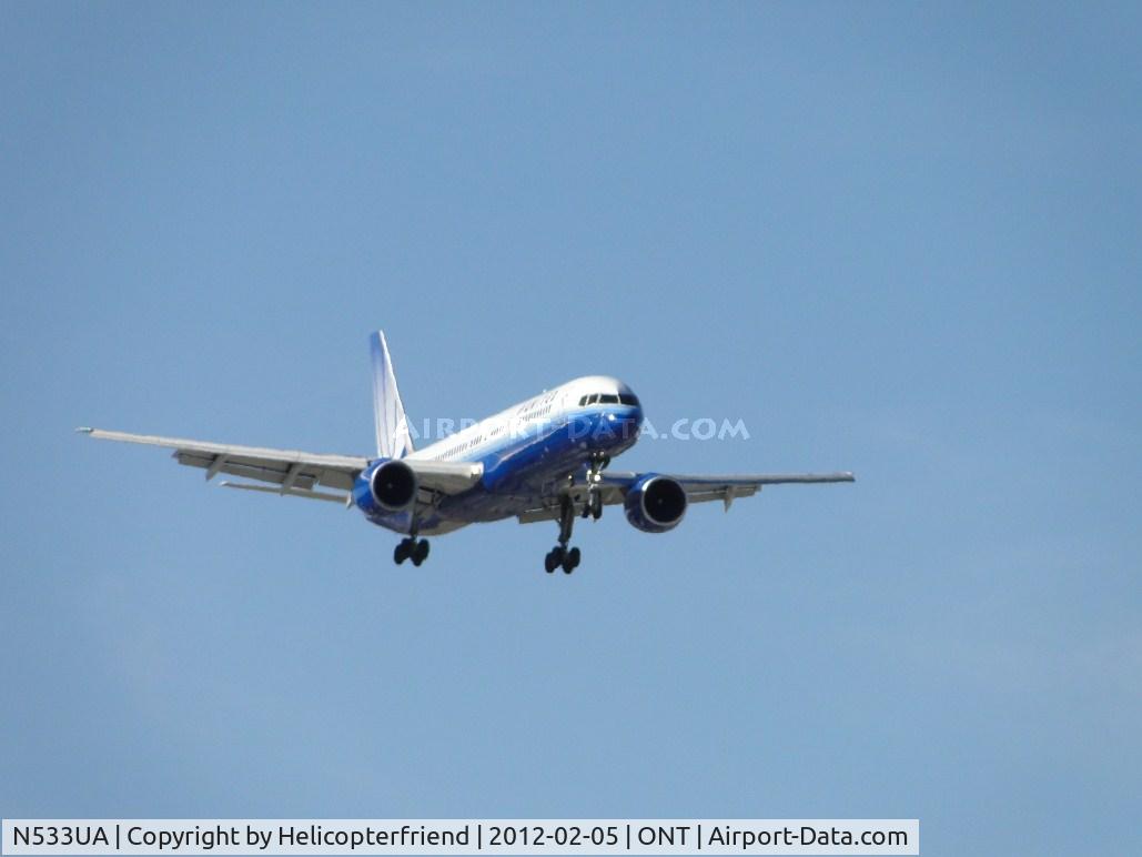 N533UA, 1991 Boeing 757-222 C/N 25073, United flt 315 arriving from Denver, CO. On final to runway 8L.