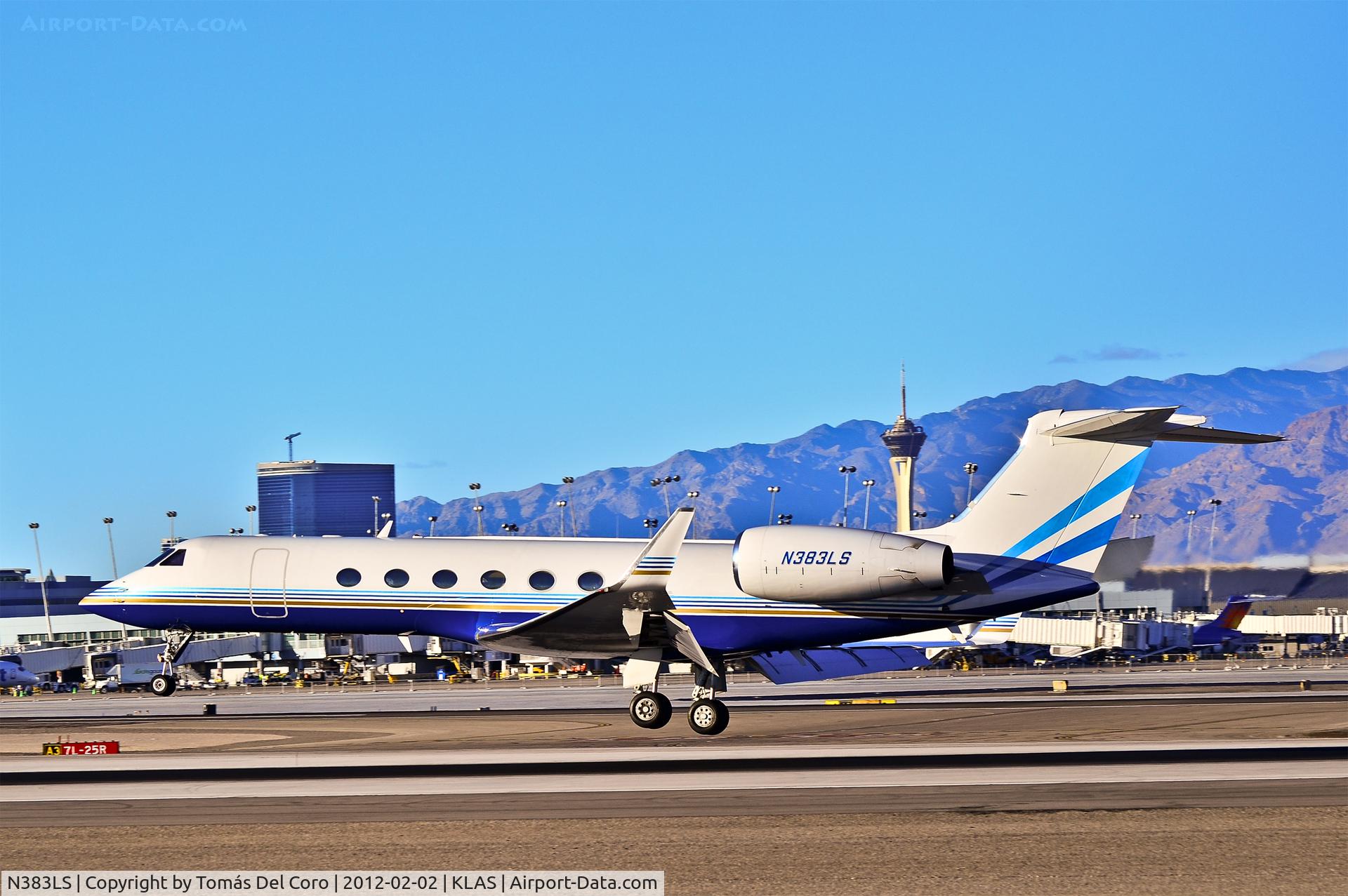 N383LS, 1998 Gulfstream Aerospace G-IV C/N 544, N383LS Las Vegas Sands 1998 Gulfstream Aerospace G-V C/N 544

- Las Vegas - McCarran International (LAS / KLAS)
USA - Nevada, February 02, 2012
Photo: Tomás Del Coro