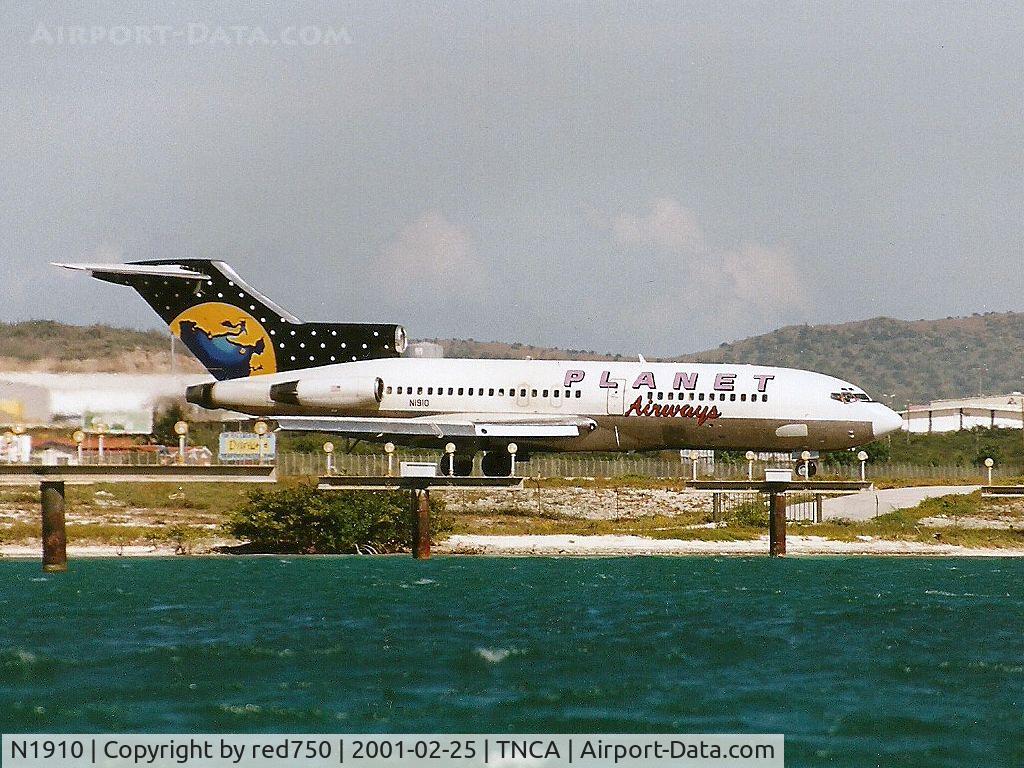 N1910, 1966 Boeing 727-23 C/N 19385, Photograph by Edwin van Opstal with permission. Scanned from a color print.