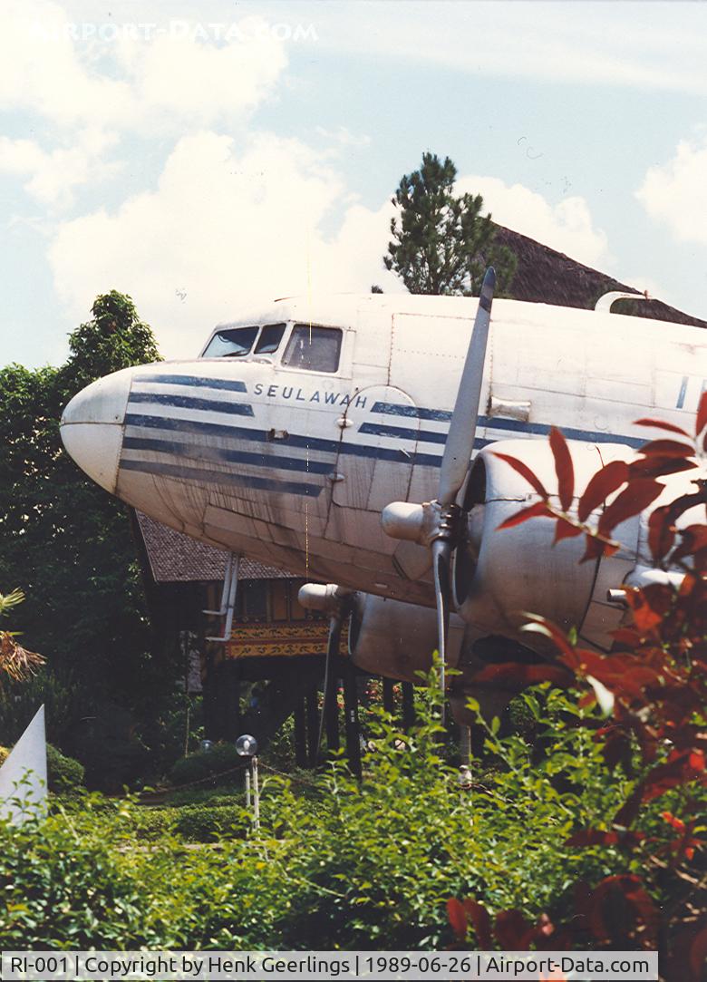 RI-001, 1945 Douglas C-47B Skytrain C/N 15458/26903, Indonesian Airways