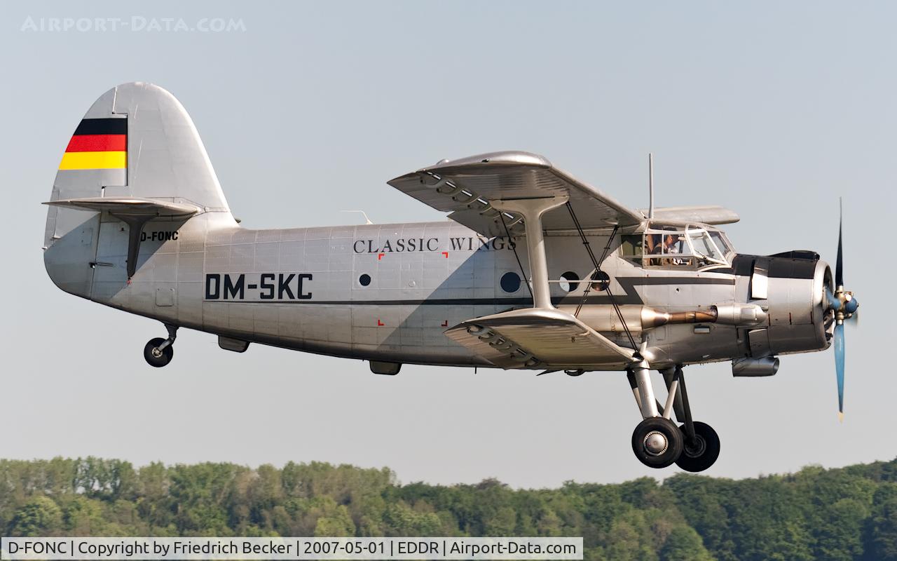 D-FONC, 1978 Antonov An-2TD C/N 1G180-42, short final