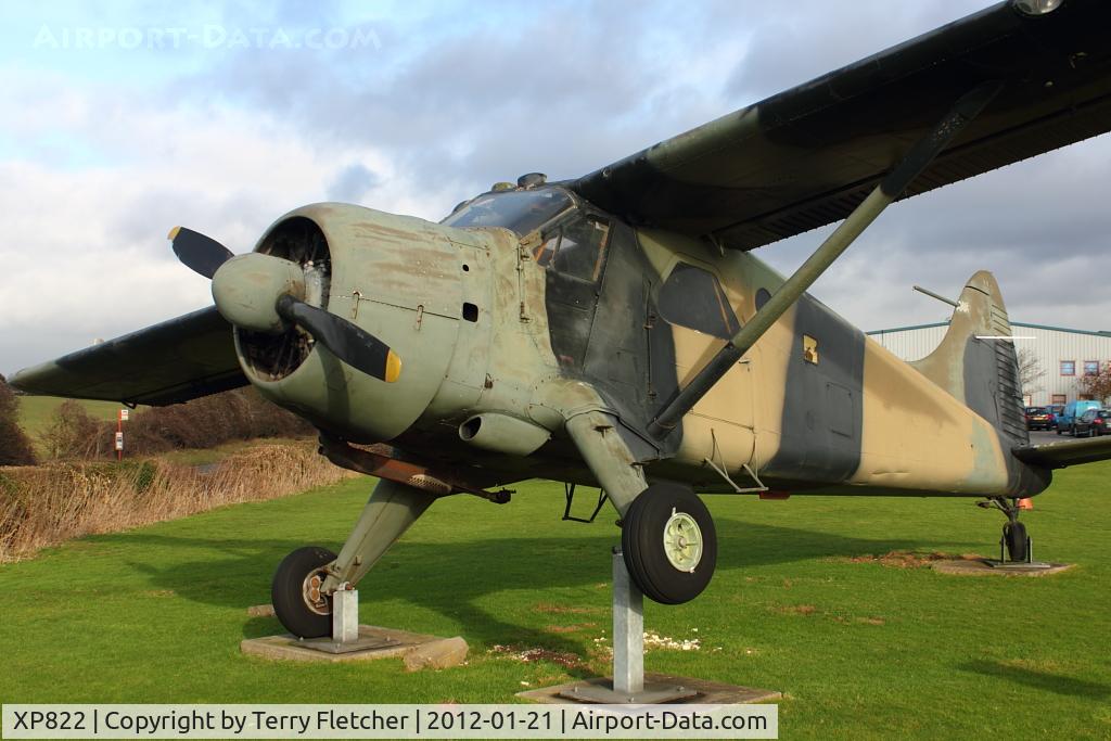 XP822, De Havilland Canada DHC-2 Beaver AL.1 C/N 1486, De Havilland Canada Beaver AL1, c/n: 1486 - gate guard to Army Flying Museum at Middle Wallop