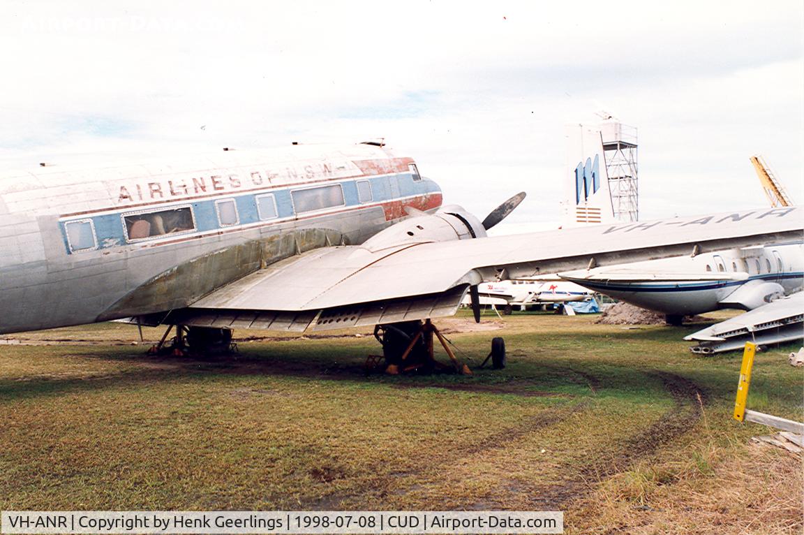 VH-ANR, 1937 Douglas DC-3-194B C/N 1944, Queensland Air Museum. DC-3-194B of Airlines of N.S.W.