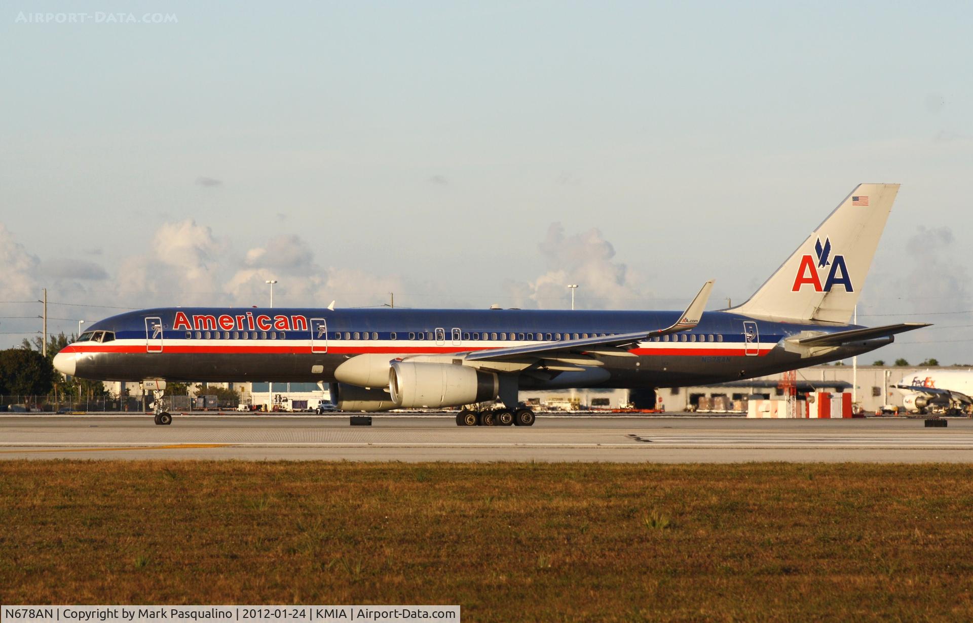 N678AN, 1998 Boeing 757-223 C/N 29428, Boeing 757-200