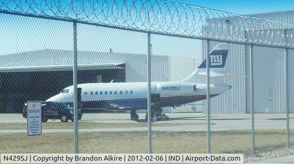 N429SJ, 1998 Dassault Falcon 2000 C/N 66, Monday 02-06-12 at Indianapolis International after the Superbowl