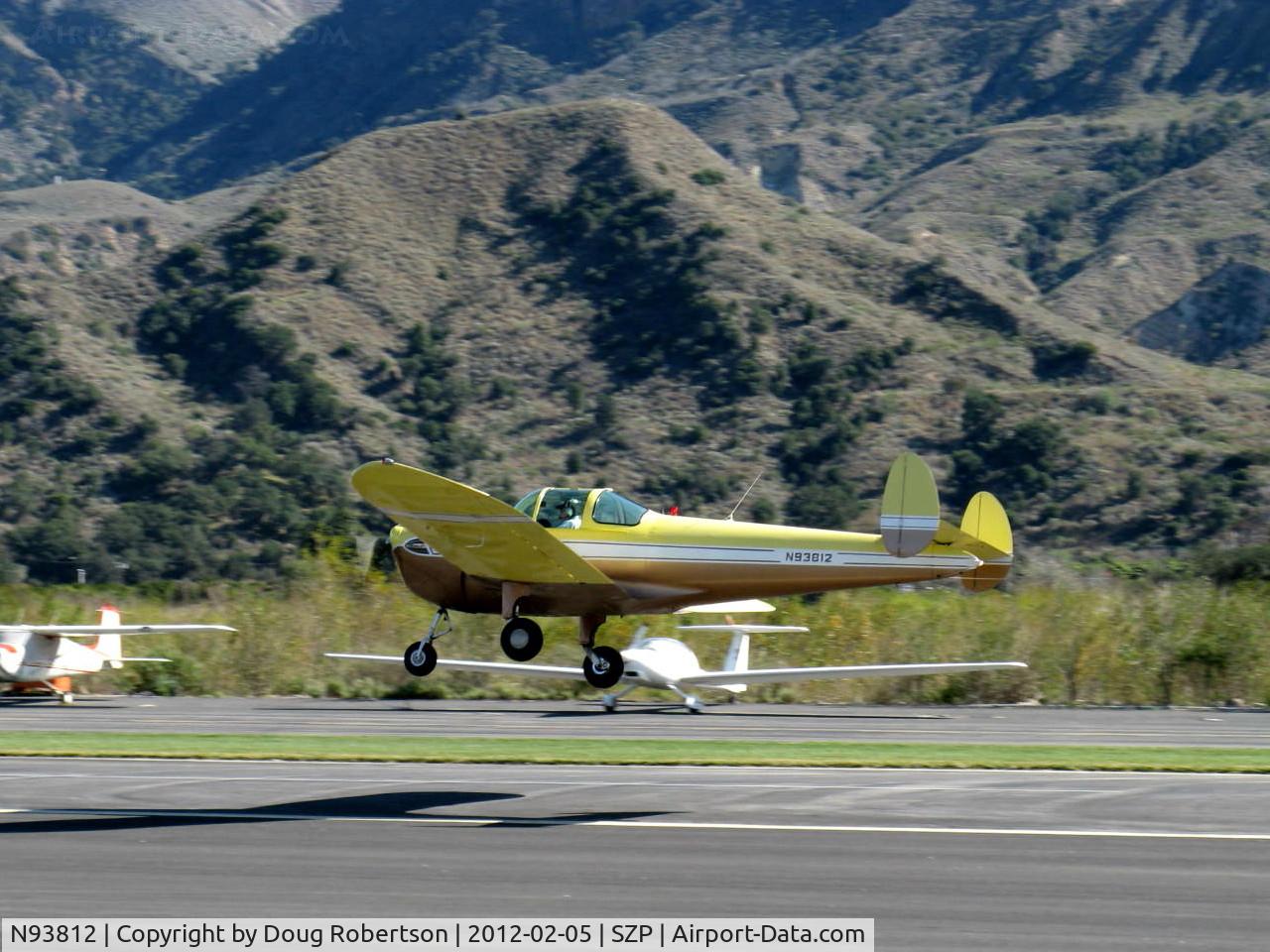 N93812, 1946 Erco 415C Ercoupe C/N 1135, 1946 ERCO Ercoupe 415-C Continental C75 75 Hp, landing Rwy 04 in gusty air