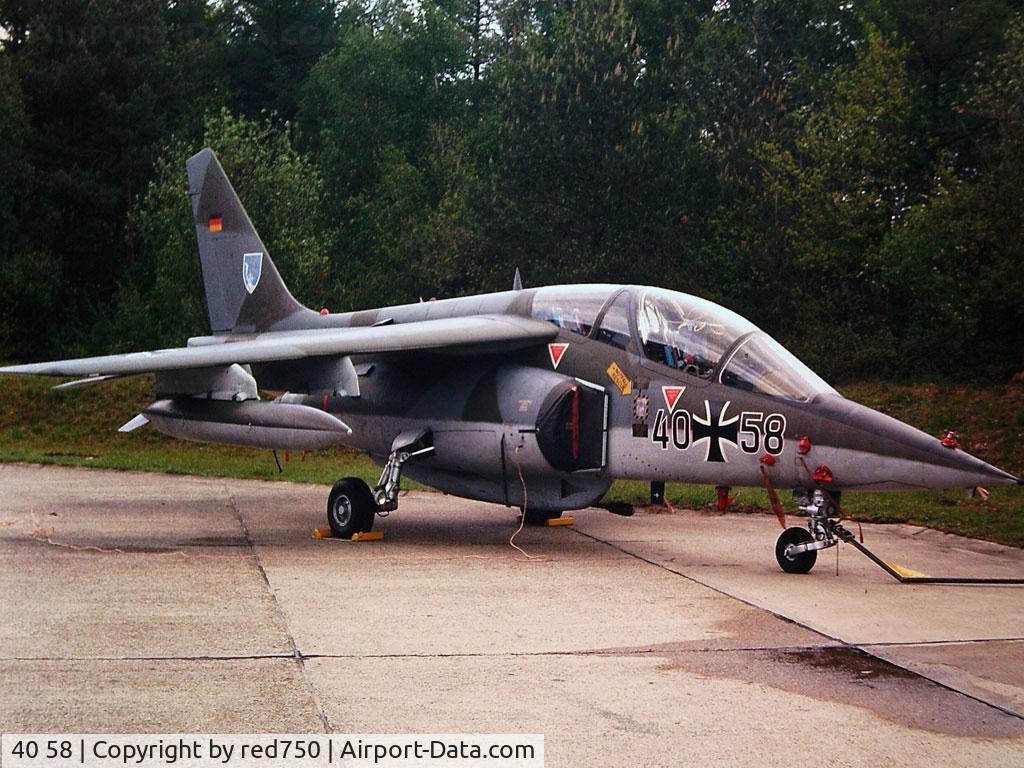 40 58, Dassault-Dornier Alpha Jet A C/N 0058, Photograph by Edwin van Opstal with permission. Scanned from a color slide.