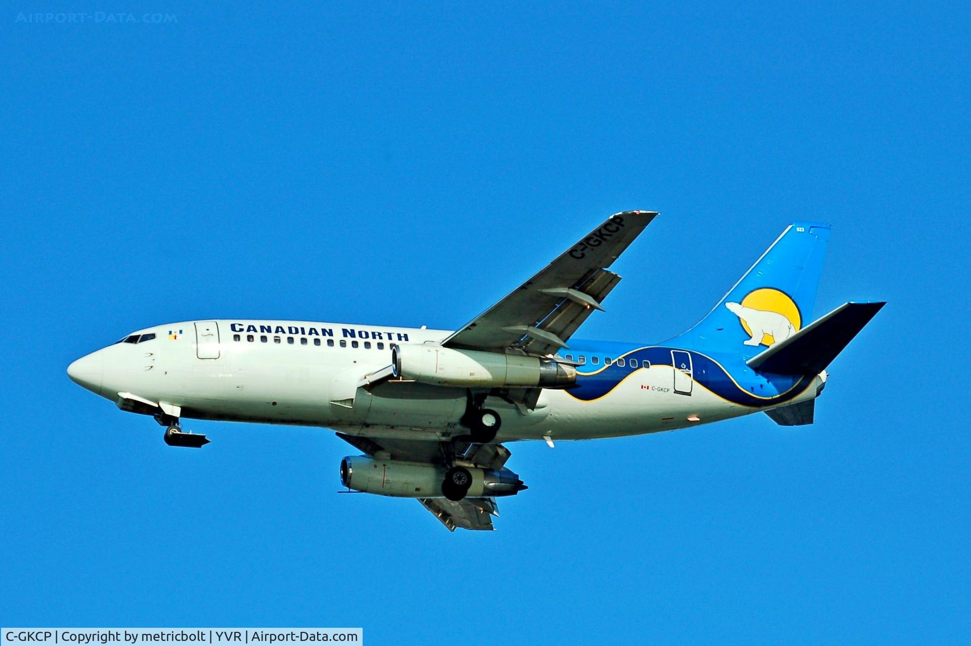 C-GKCP, 1982 Boeing 737-217 C/N 22729, Landing at YVR