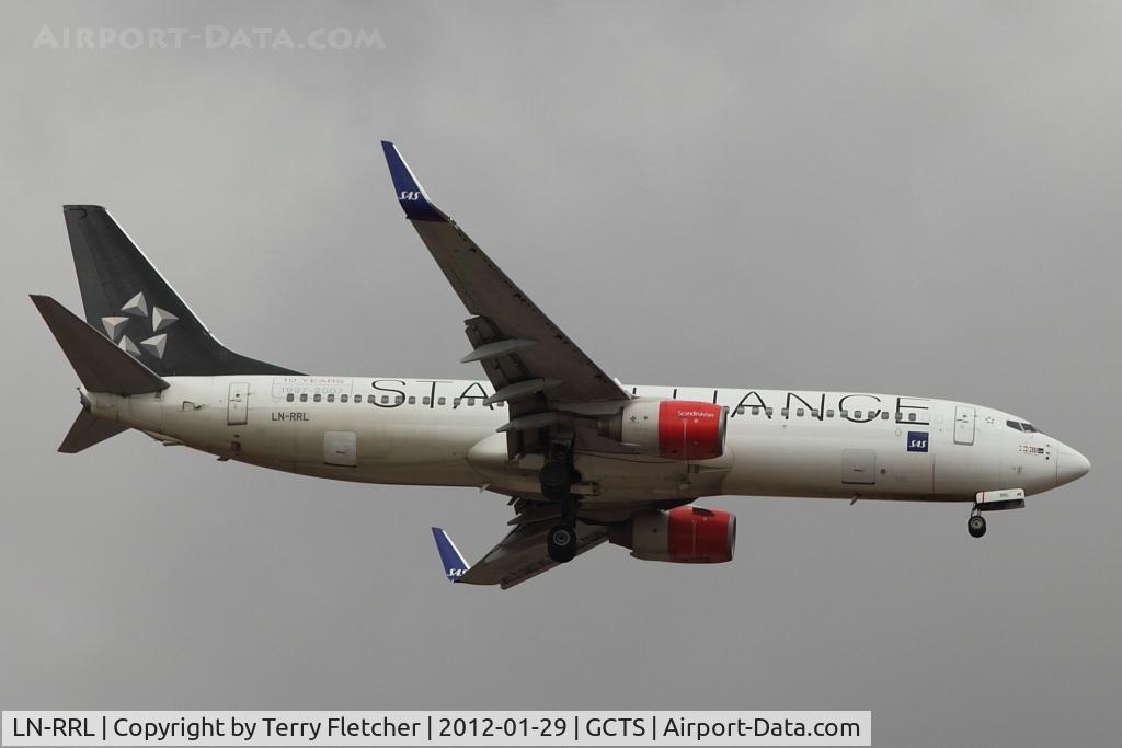 LN-RRL, 2003 Boeing 737-883 C/N 28328, SAS 2003 Boeing 737-883, c/n: 28328 in Star Alliance colours