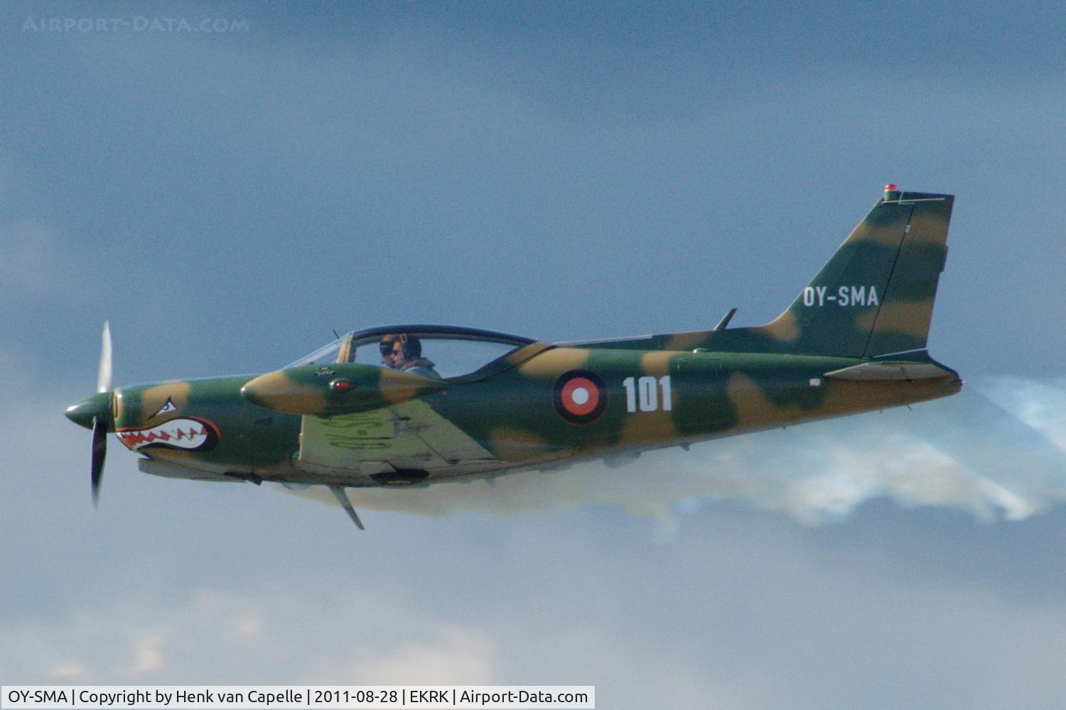 OY-SMA, 1972 SIAI-Marchetti SF-260 C/N 2-33, Flypast of a very fast F.260 at Roskilde airport, Denmark.