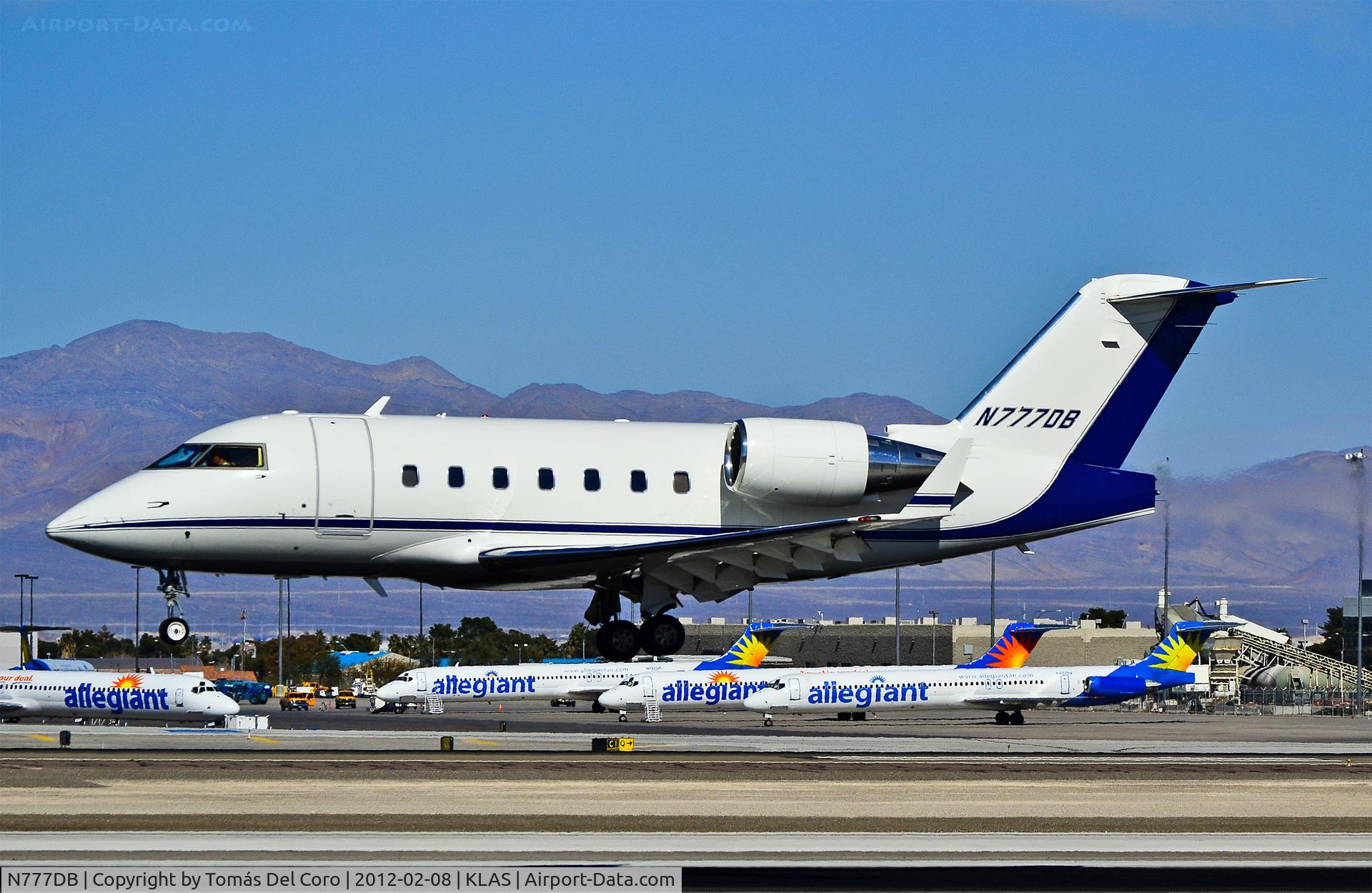 N777DB, 2001 Bombardier Challenger 604 (CL-600-2B16) C/N 5502, N777DB 2001 Canadair CL-600-2B16 Challenger 604 (cn 5502)

- Las Vegas - McCarran International (LAS / KLAS)
USA - Nevada, February 8, 2012
Photo: Tomás Del Coro