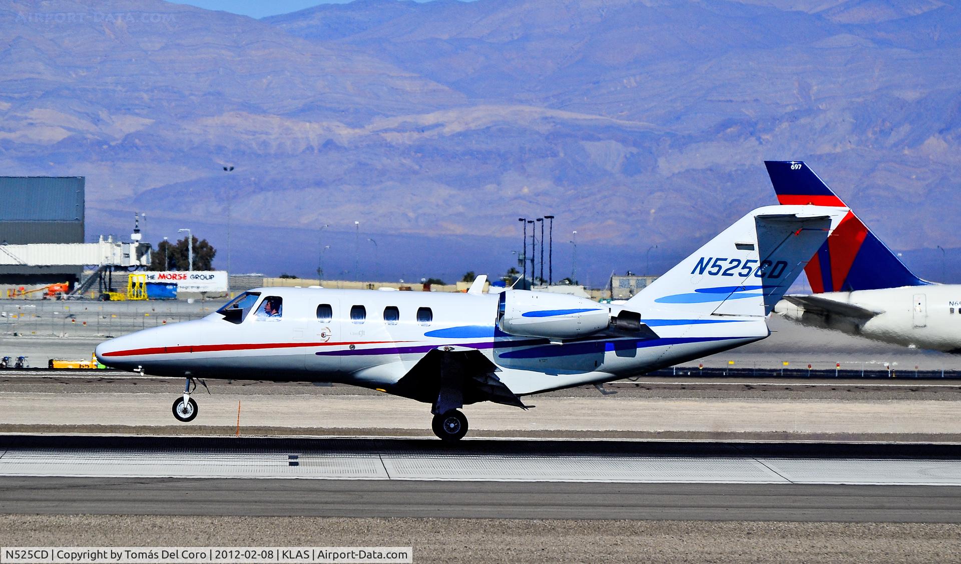 N525CD, 2000 Cessna 525 CitationJet CJ1 C/N 525-0360, N525CD 2000 Cessna 525 C/N 525-0360

- Las Vegas - McCarran International (LAS / KLAS)
USA - Nevada, February 8, 2012
Photo: Tomás Del Coro