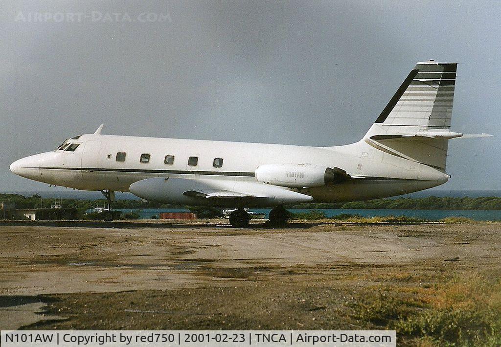 N101AW, 1967 Lockheed L-1329-23E JetStar C/N 5103, Photograph by Edwin van Opstal with permission. Scanned from a color print.