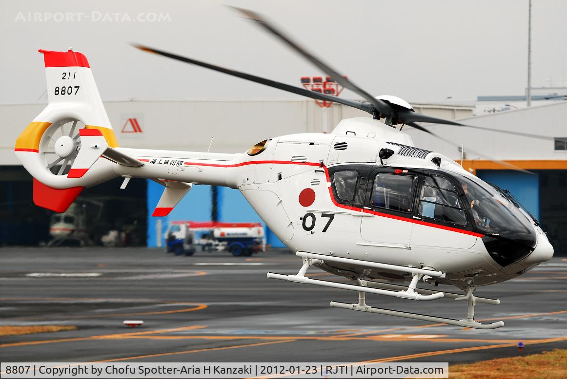 8807, Eurocopter TH-135 (EC-135P-2+) C/N 1016, NikonD200+TAMRON SP AF 70-200mm F/2.8 Di LD [IF]