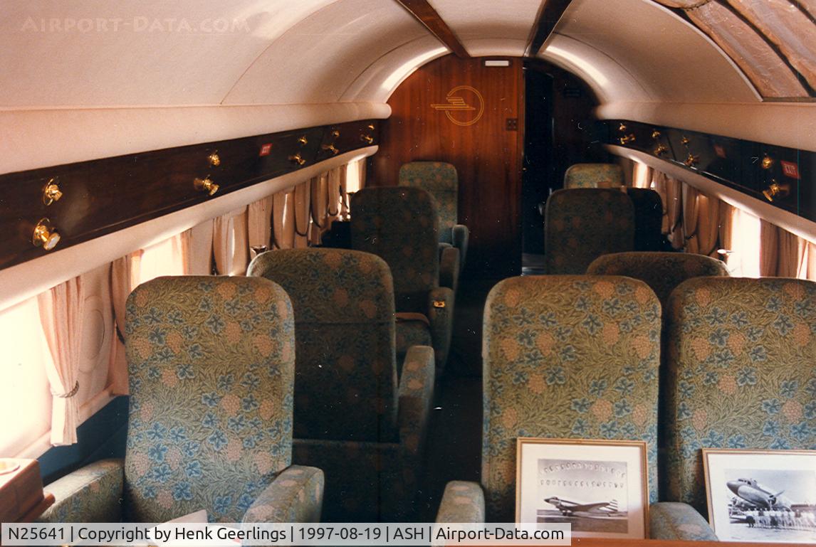 N25641, 1943 Douglas DC3C-S4C4G (C-47) C/N 9059, Legend Airways