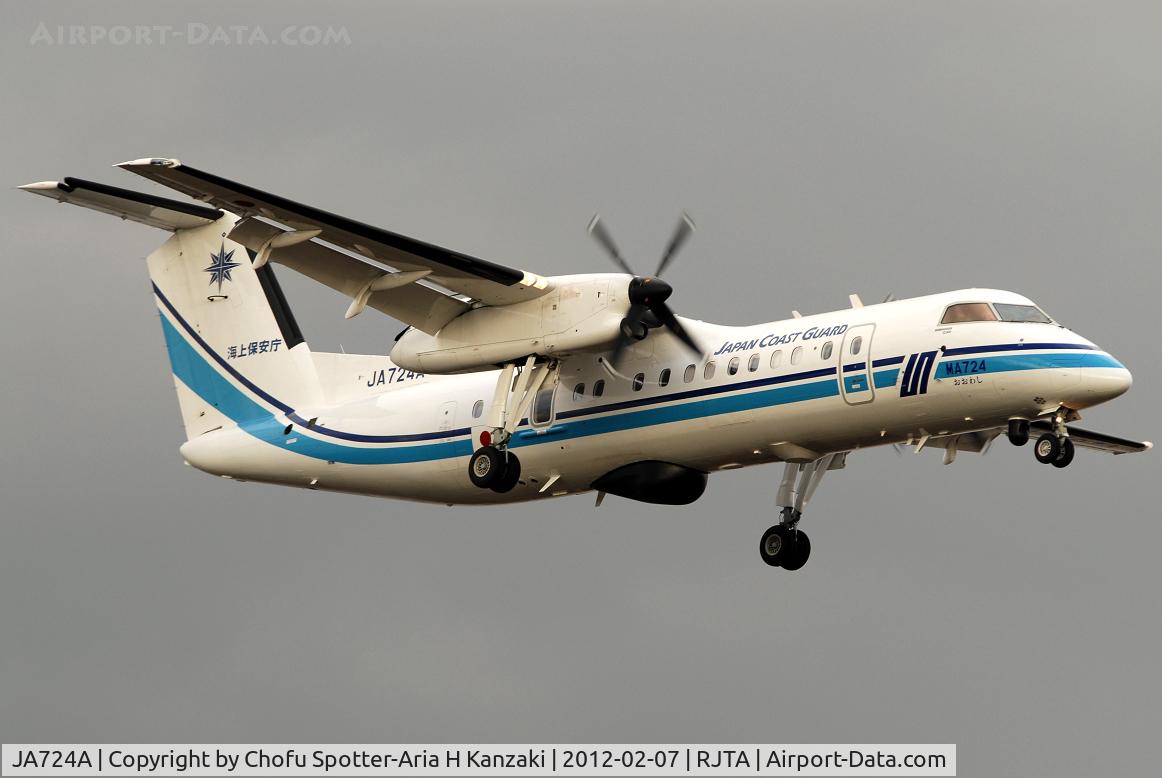 JA724A, 2010 De Havilland Canada DHC-8-315 Dash 8 C/N 669, NikonD200+TAMRON SP AF 70-200mm F/2.8 Di LD [IF]