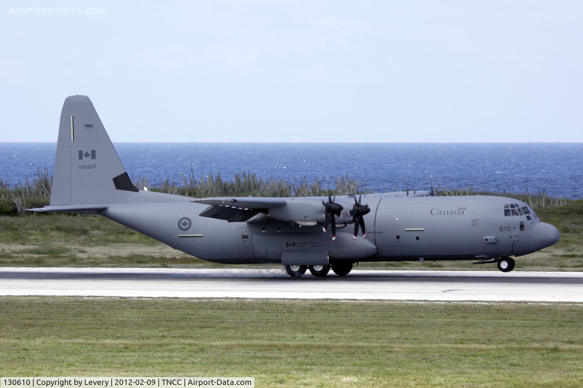130610, Lockheed Martin CC-130J-30 Hercules C/N 382-5664, First visit to Curacao...