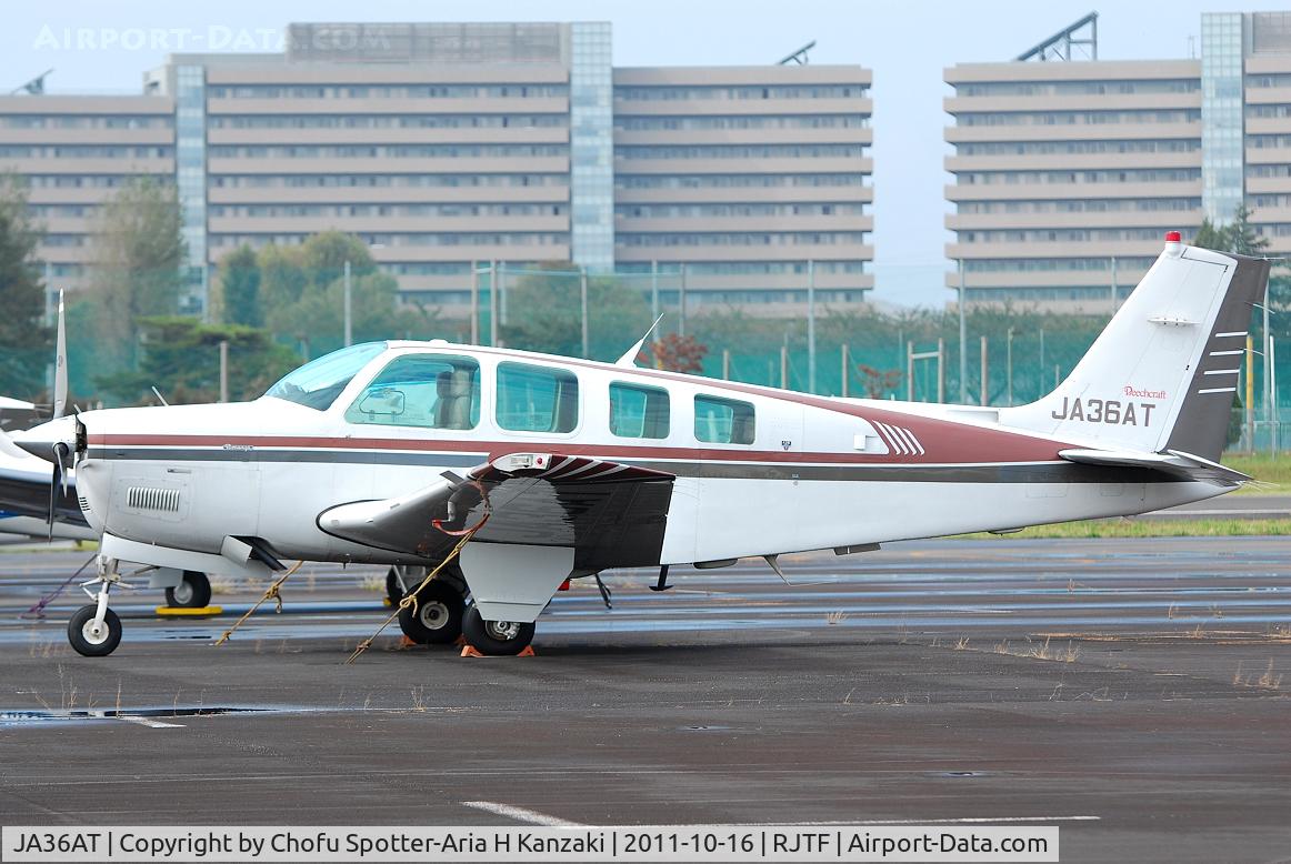 JA36AT, Beech A36AT Bonanza 36 Bonanza 36 C/N E-2976, NikonD40+TAMRON SP AF 70-200mm F/2.8 Di LD [IF]
