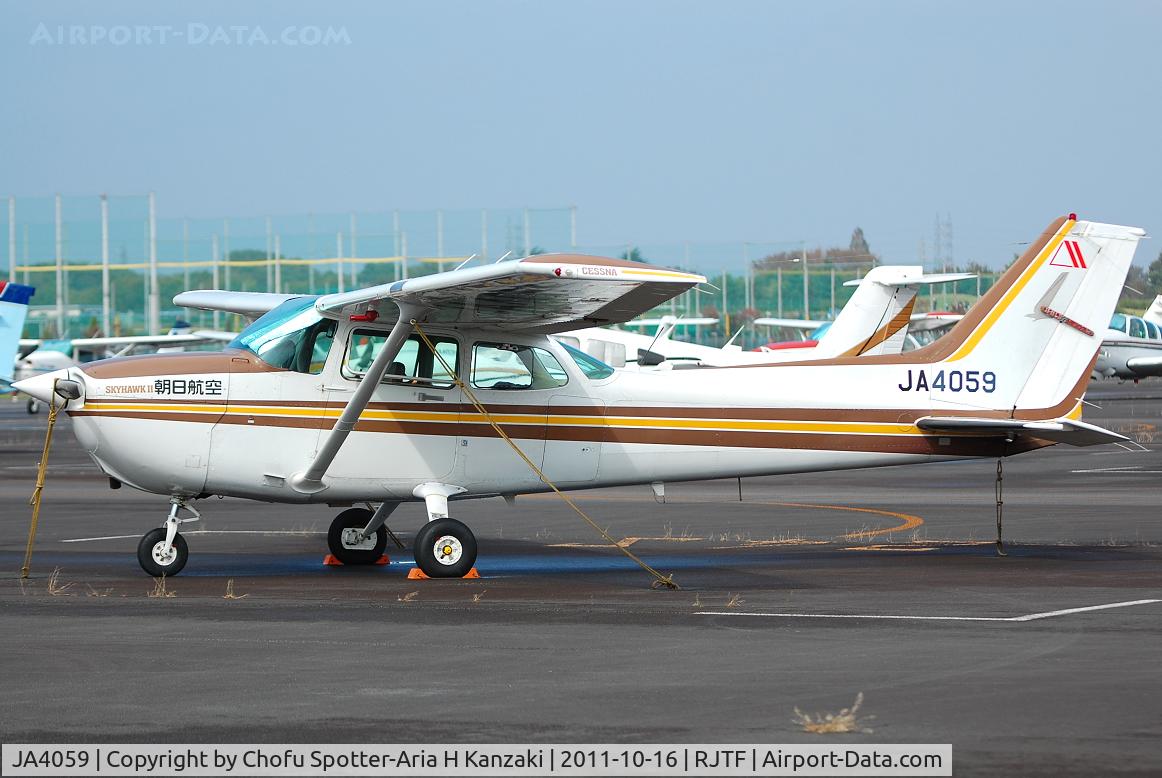 JA4059, 1989 Cessna 172P C/N 17275777, NikonD40+TAMRON SP AF 70-200mm F/2.8 Di LD [IF]