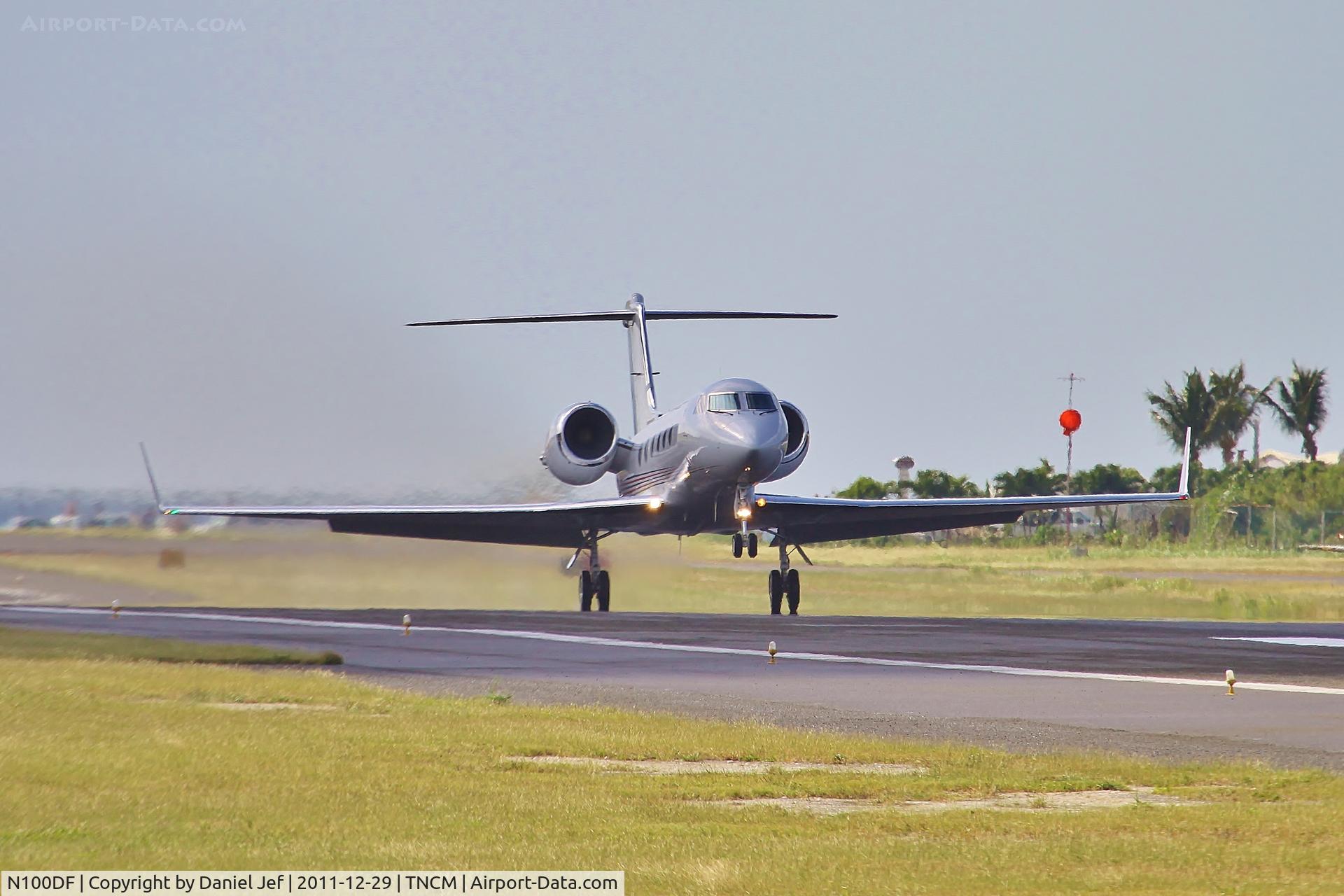 N100DF, 1997 Gulfstream Aerospace G-IV C/N 1313, N100DF