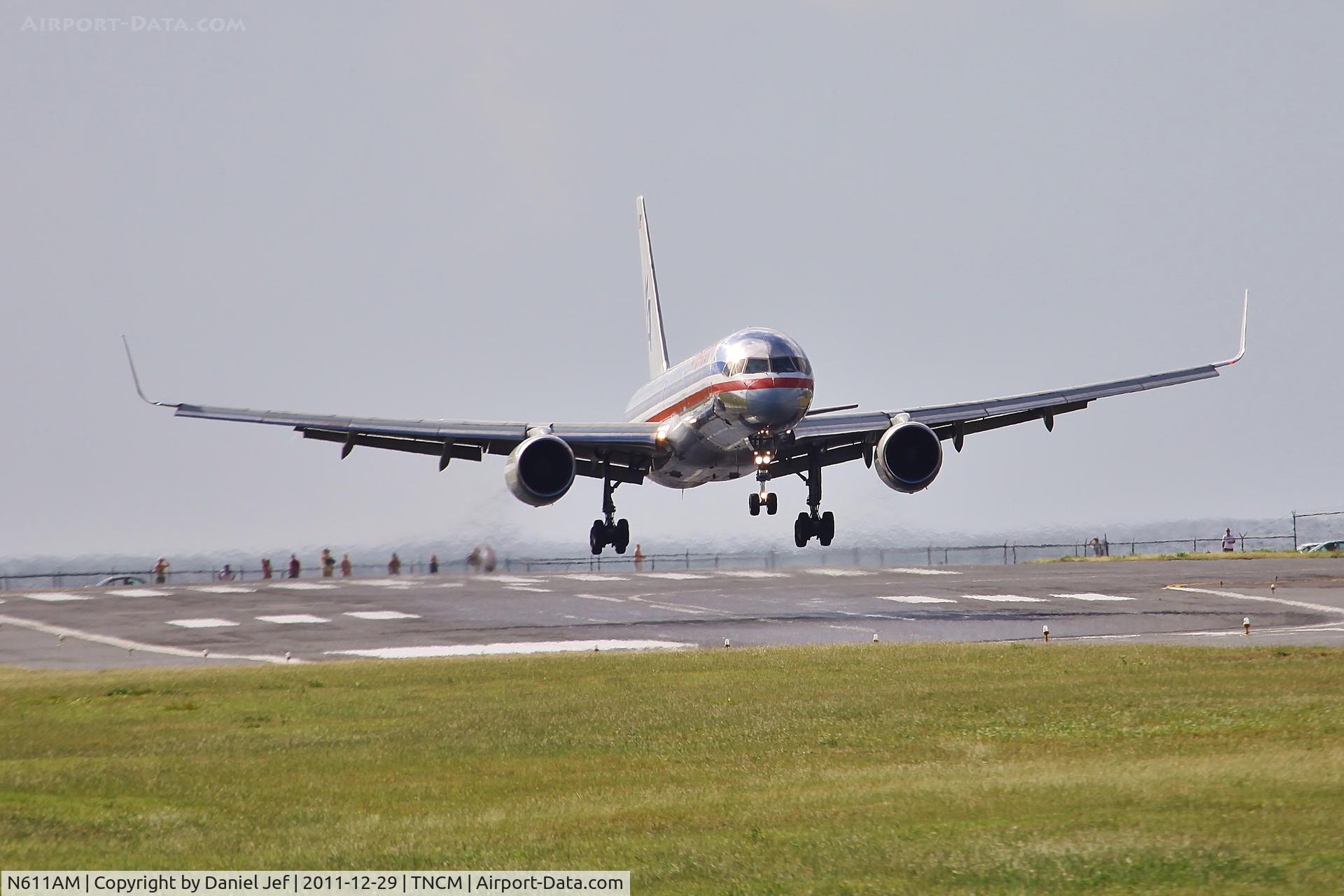 N611AM, 1989 Boeing 757-223 C/N 24487, N611AM