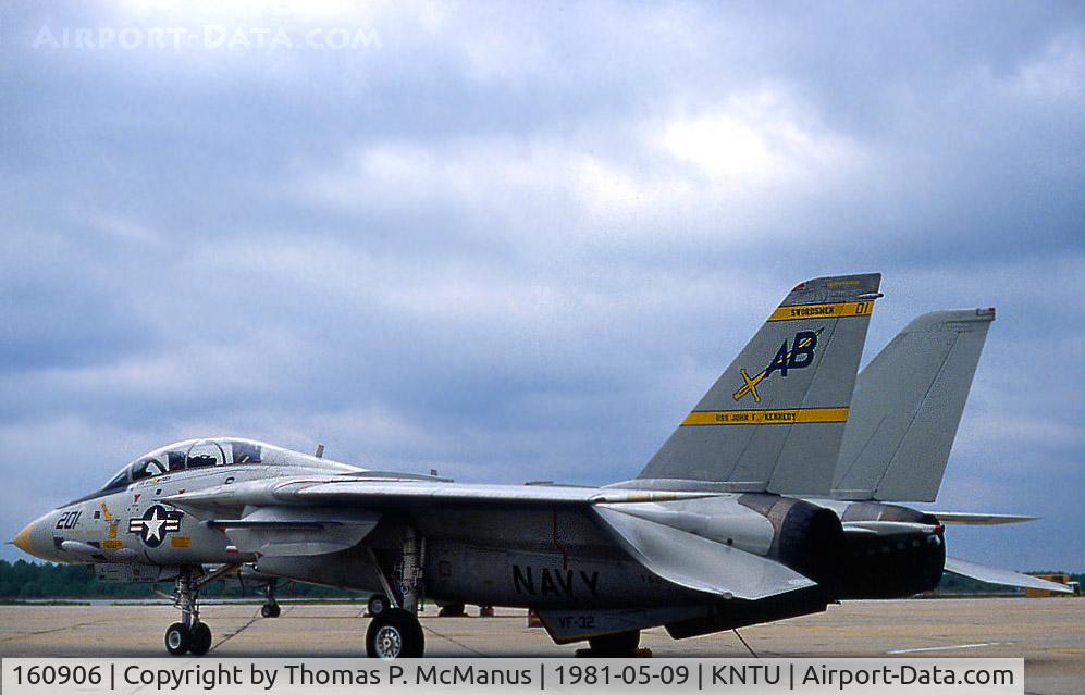 160906, Grumman F-14A Tomcat C/N 235, A/C an F-14A 