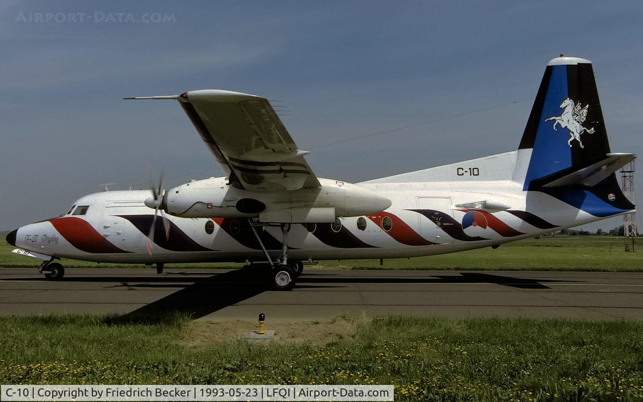 C-10, 1960 Fokker F-27-300M Troopship C/N 10160, tacying back to the flightline