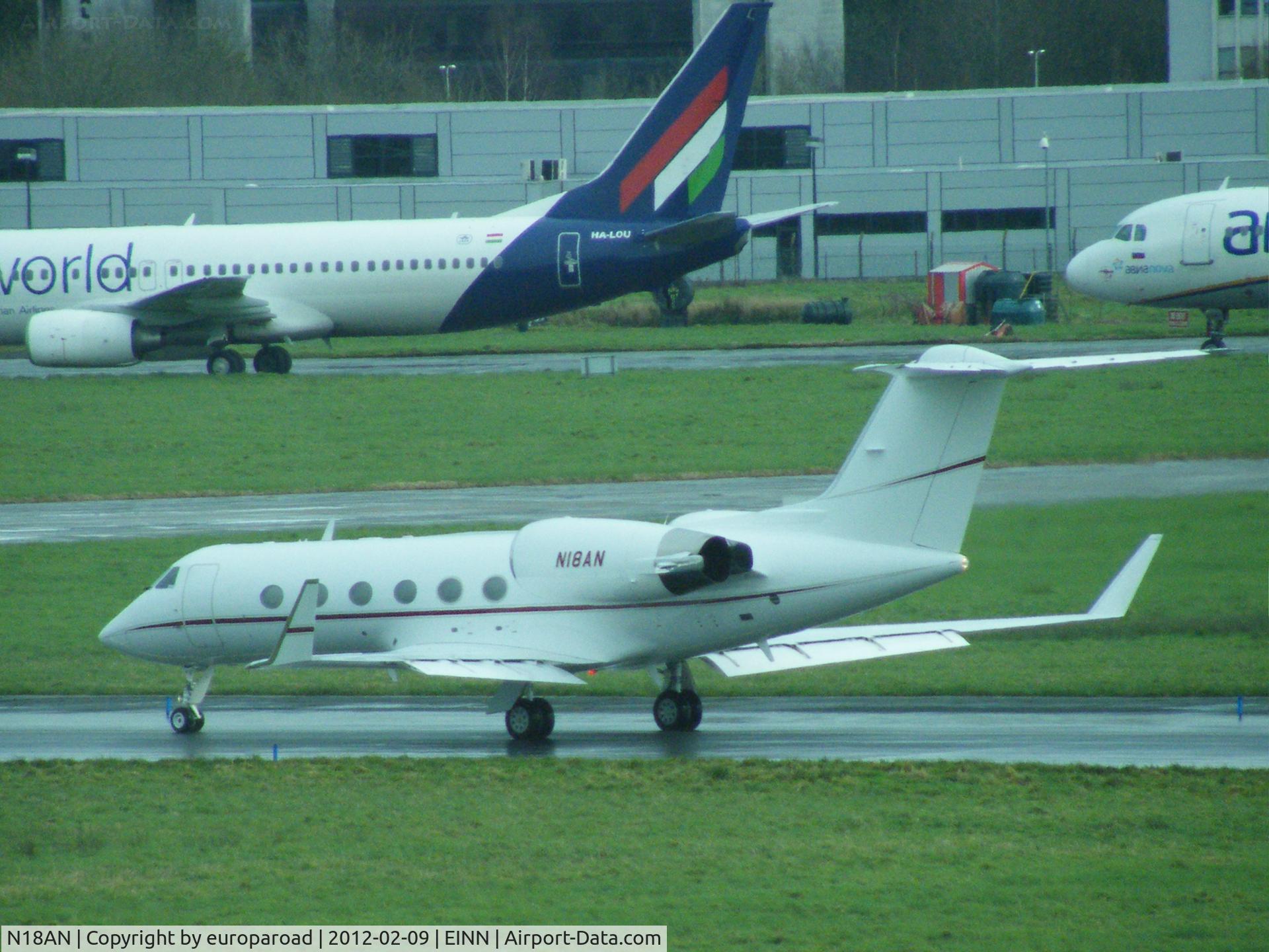N18AN, 1993 Gulfstream Aerospace G-IV C/N 1228, N18AN DEP EINN 09-02-2012