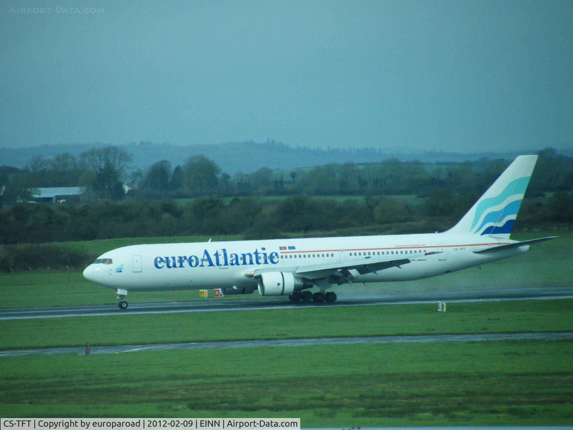 CS-TFT, 1993 Boeing 767-3Y0/ER C/N 26208, CS-TFT ARRIVING AT SHANNON ON 09-02-2012