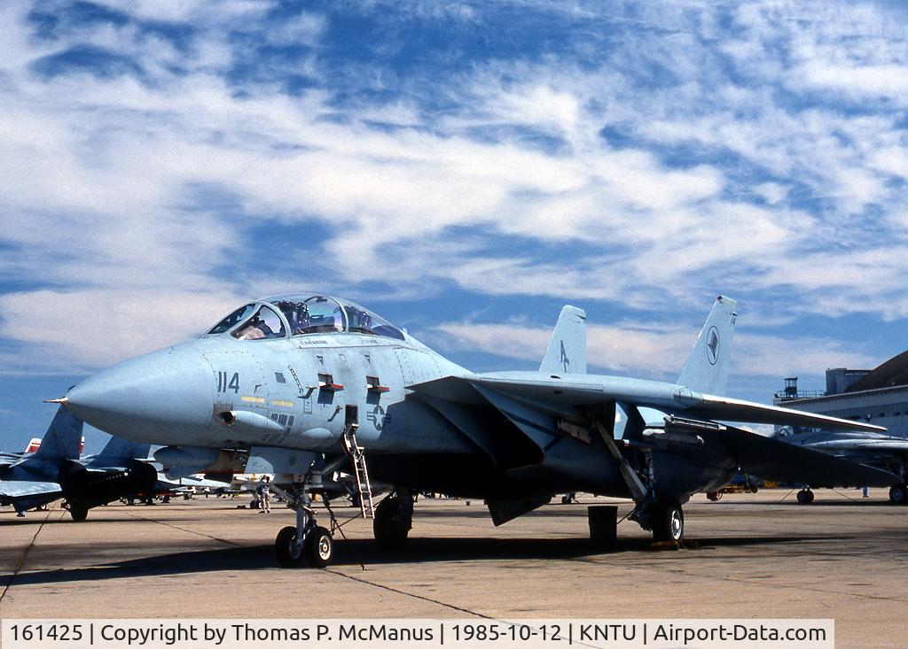 161425, Grumman F-14B Tomcat C/N 435, A/C is displaying the markings of Fighting Squadron 14  (VF-14, 