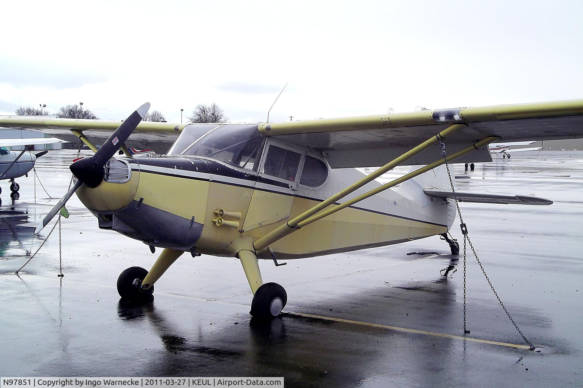 N97851, 1946 Stinson 108-1 Voyager C/N 108-851, Stinson 108-1 Voyager at Caldwell Industrial airport, Caldwell ID