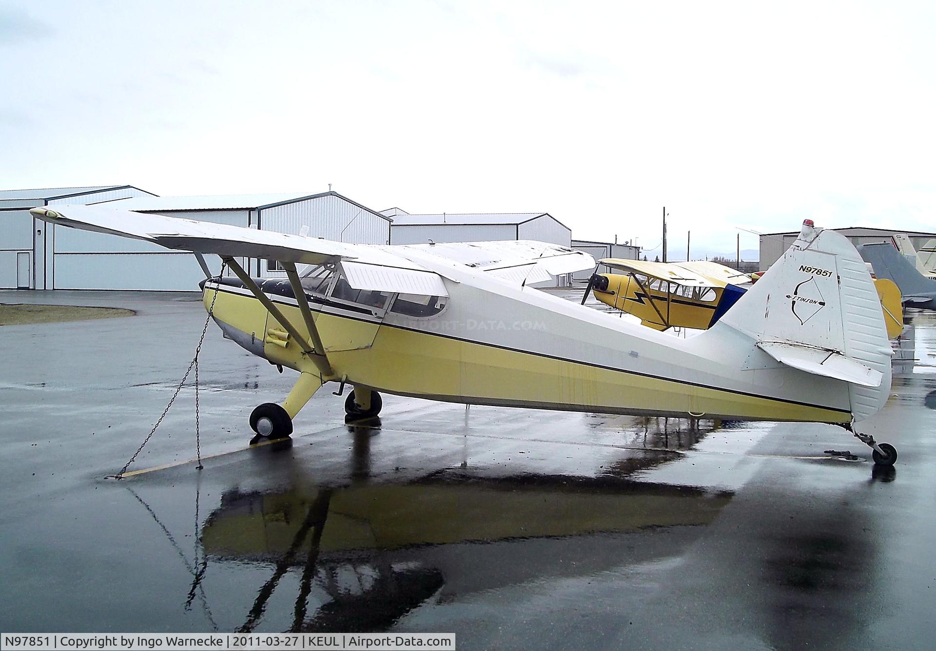 N97851, 1946 Stinson 108-1 Voyager C/N 108-851, Stinson 108-1 Voyager at Caldwell Industrial airport, Caldwell ID