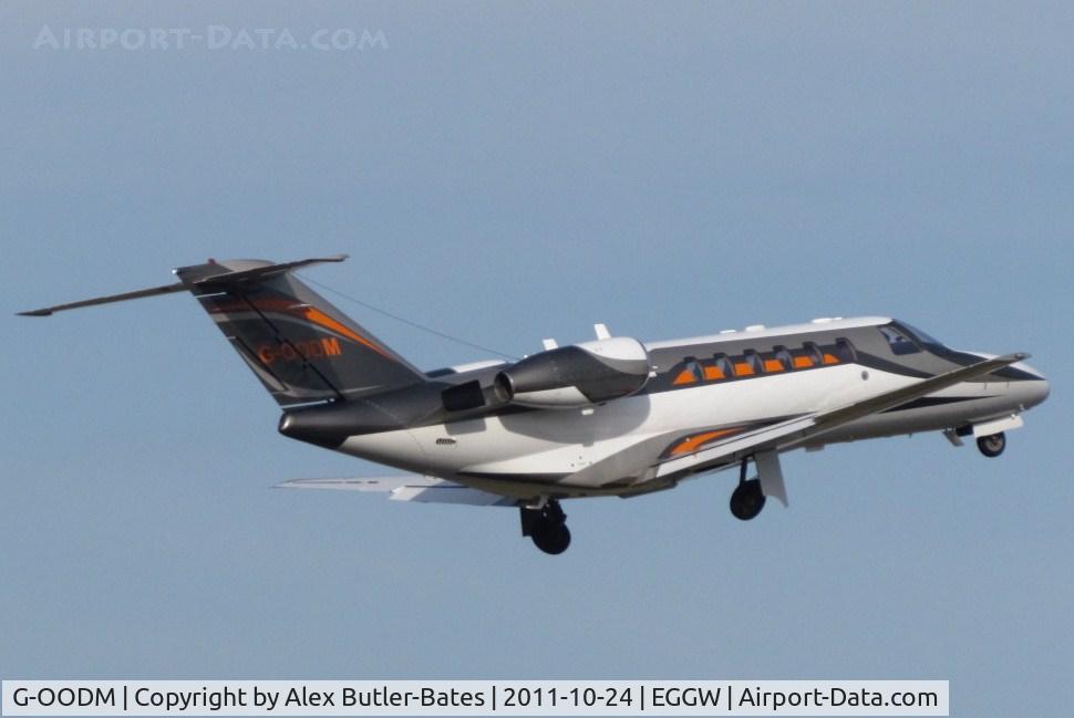 G-OODM, 2003 Cessna 525A CitationJet CJ2 C/N 525A-0190, 