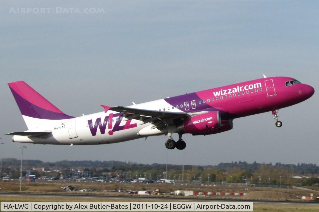 HA-LWG, 2010 Airbus A320-232 C/N 4308, 
