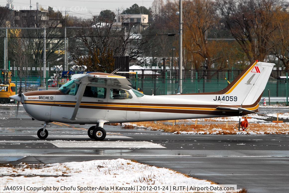 JA4059, 1989 Cessna 172P C/N 17275777, NikonD200+TAMRON AF 200-500mm F/5-6.3 LD IF