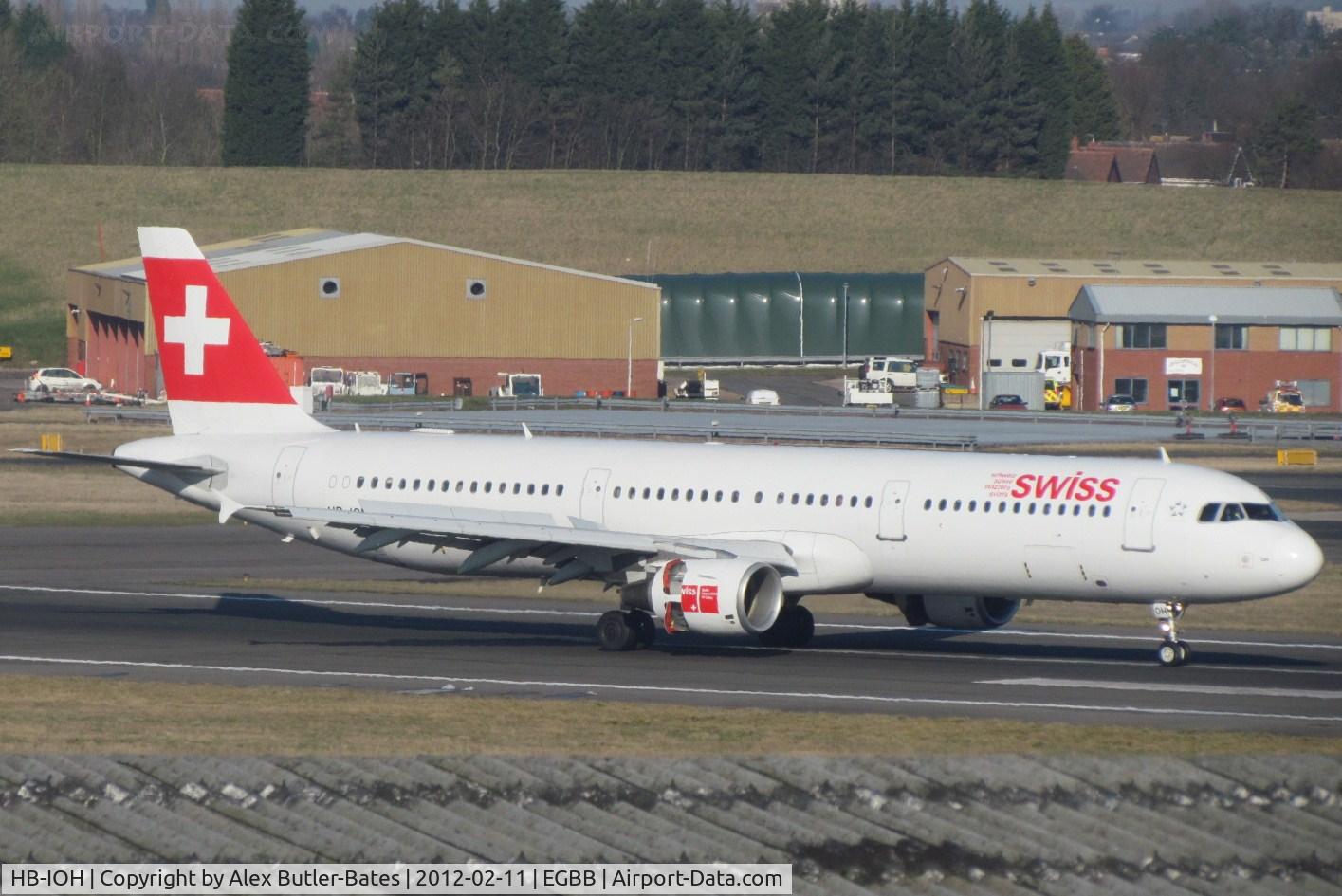 HB-IOH, 1997 Airbus A321-111 C/N 664, 