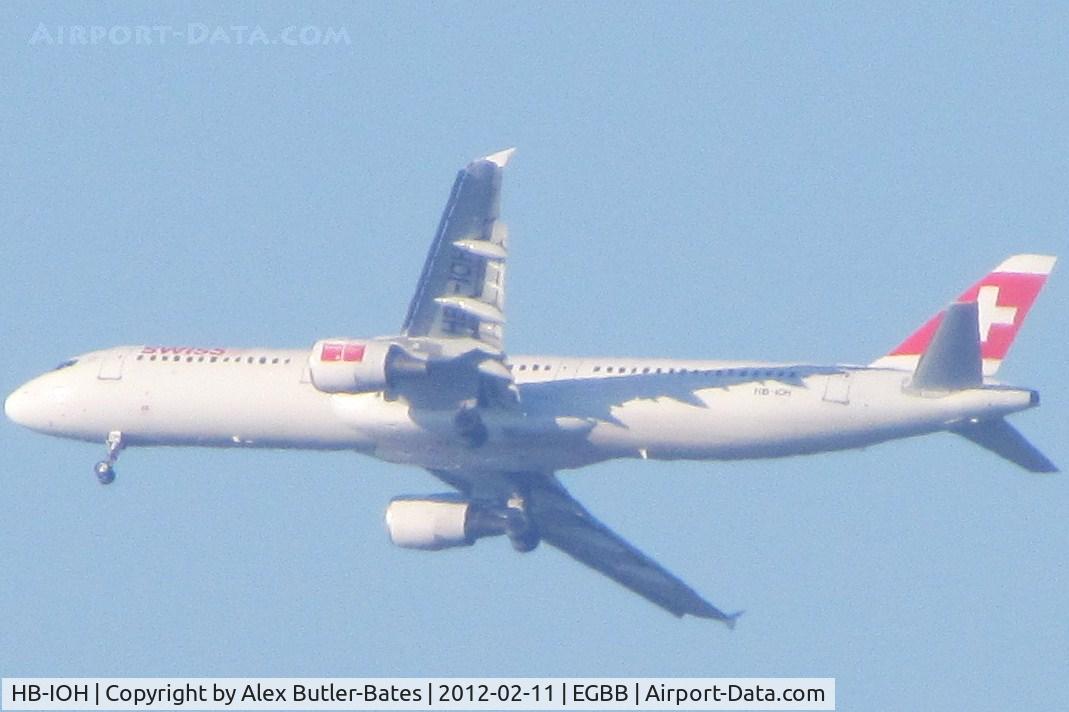 HB-IOH, 1997 Airbus A321-111 C/N 664, Missed approach after coming in far too high!