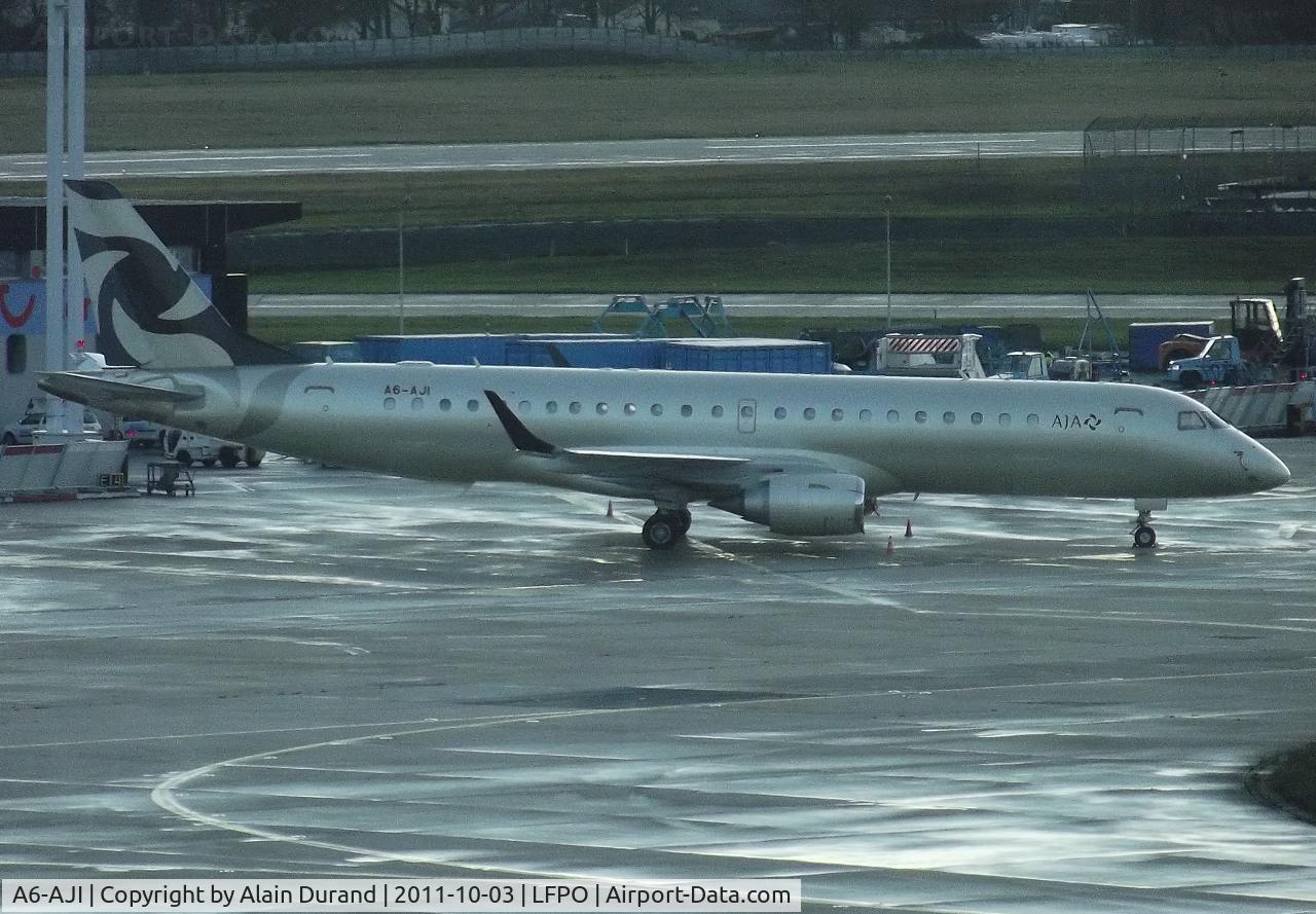 A6-AJI, Embraer ERJ-190-100ECJ Lineage 1000 C/N 19000261, The Lineage was taken up new in December 2010.