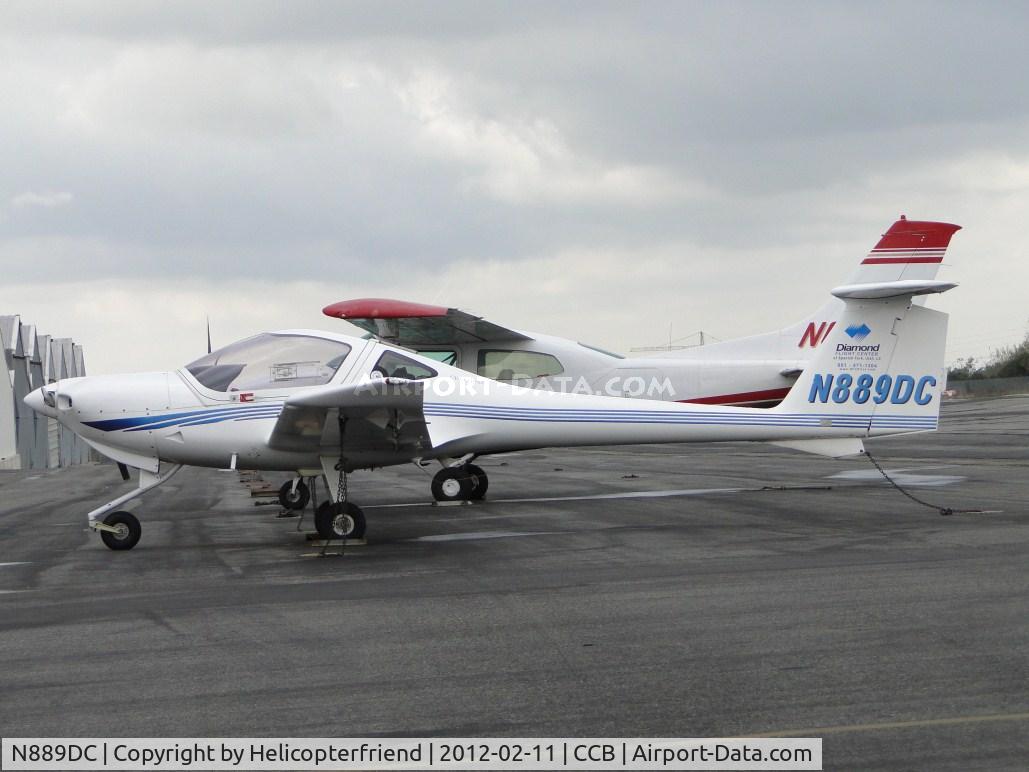 N889DC, 2002 Diamond DA-20C-1 Eclipse C/N C0189, Parked in transient parking