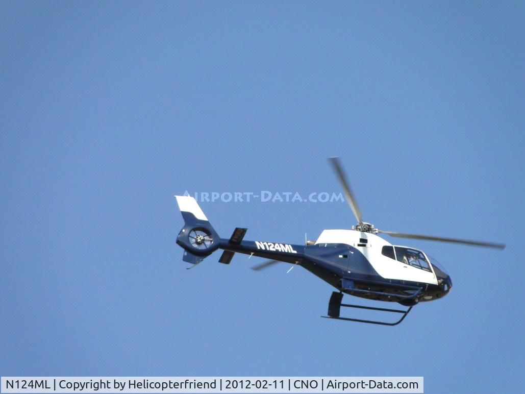 N124ML, 2001 Eurocopter EC-120B Colibri C/N 1262, Flying the pattern and making approaches