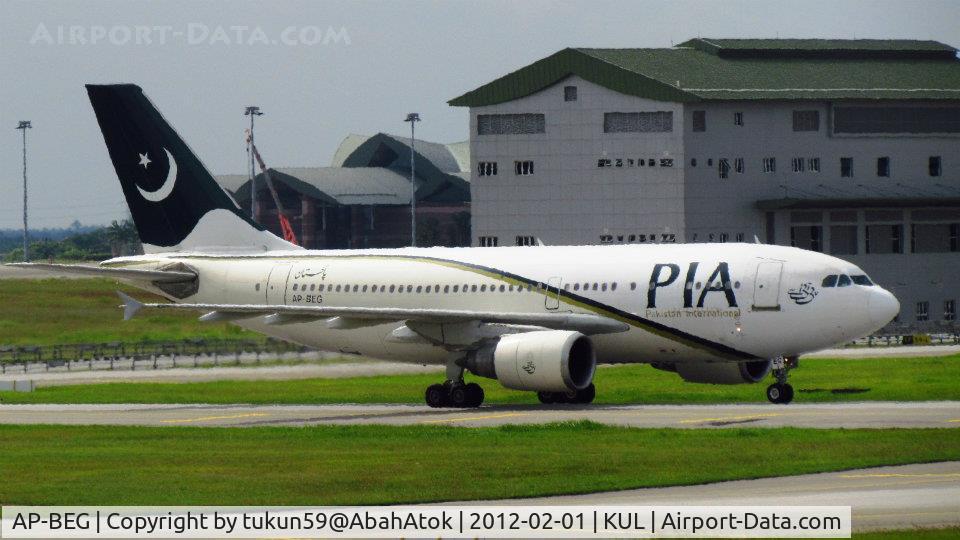 AP-BEG, 1992 Airbus A310-308 C/N 653, Pakistan International Airlines - PIA Airbus A310-300