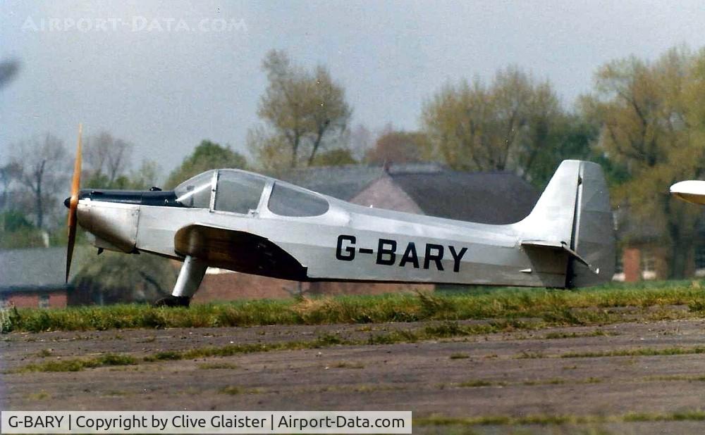 G-BARY, 1957 Piel CP-301A Emeraude C/N 218, Ex: F-BIJR - Re-registered G-PIEL 17.11.1988If anyone knows the location,(South East of England) it would be much appreciated all I've noted was that the photo was taken in 1978.
