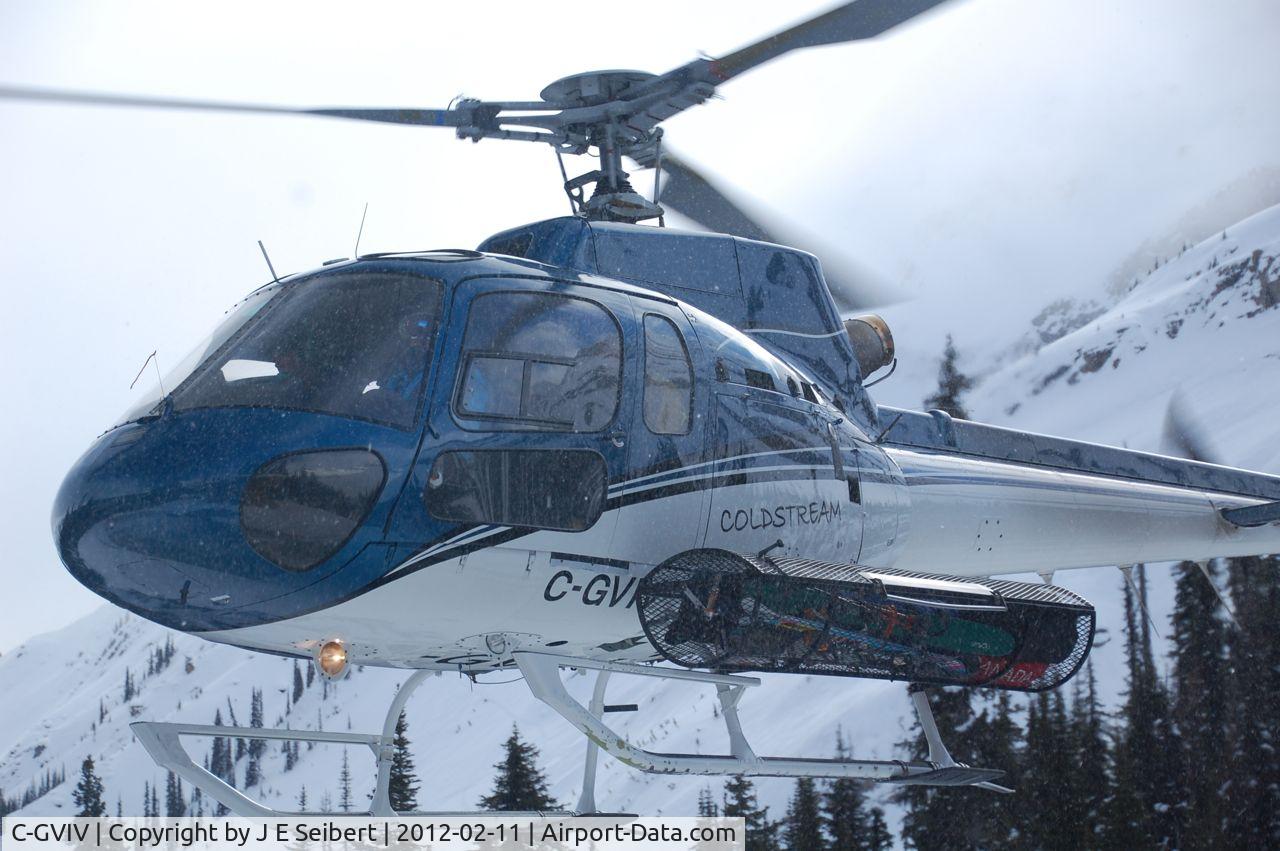 C-GVIV, 2001 Aerospatiale AS-350B-2 Ecureuil C/N 3419, C-GVIV at Icefall Lodge
