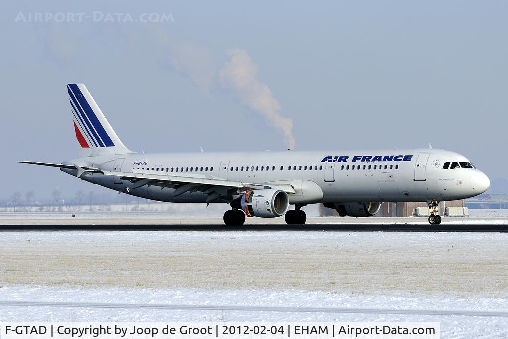 F-GTAD, 1998 Airbus A321-211 C/N 0777, snow and minus 8 Celsius: nice photo conditions..!