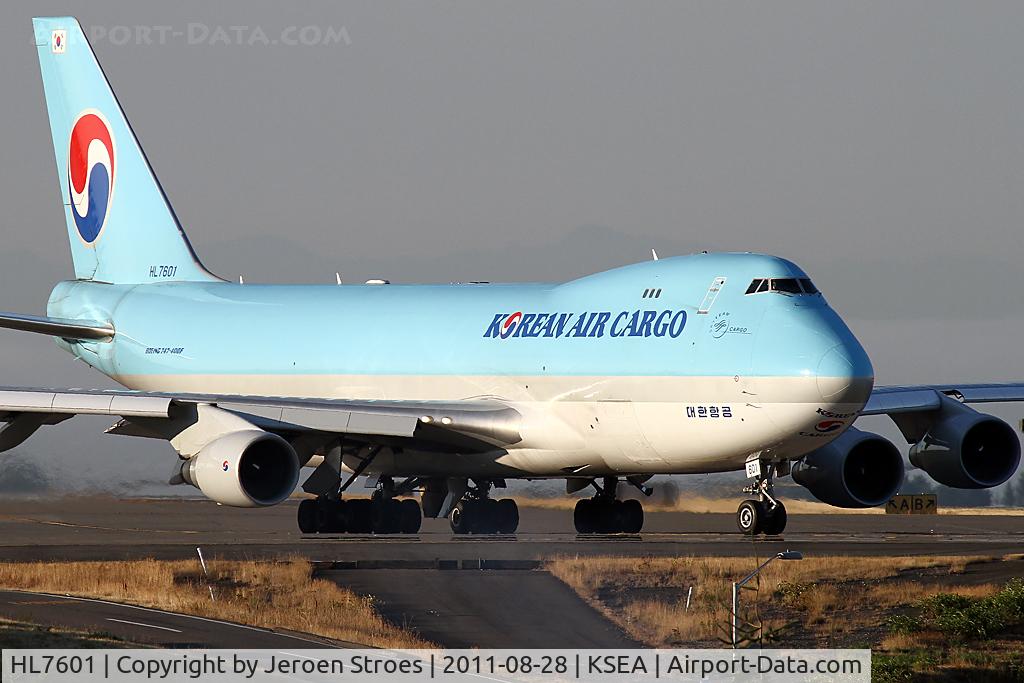 HL7601, 2004 Boeing 747-4B5F/SCD C/N 33949, cargo
