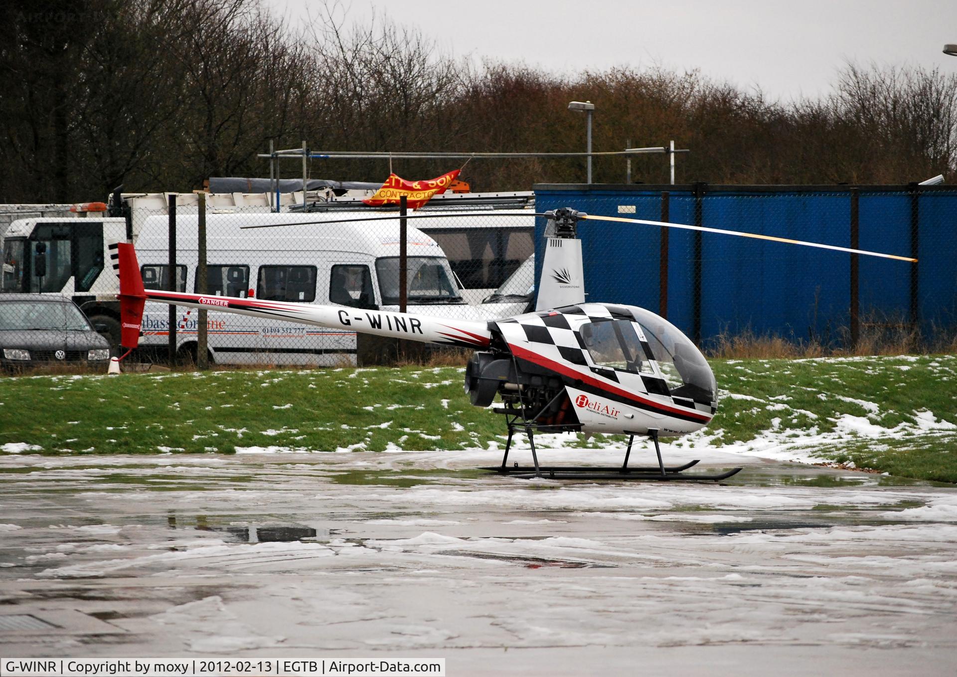 G-WINR, 1991 Robinson R22 Beta C/N 1709, Robinson R22 Beta at Wycombe Air Park, shortly to depart to Denham.