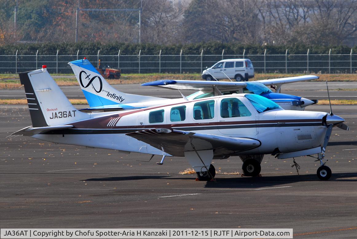 JA36AT, Beech A36AT Bonanza 36 Bonanza 36 C/N E-2976, NikonD200+TAMRON AF 200-500mm F/5-6.3 LD IF