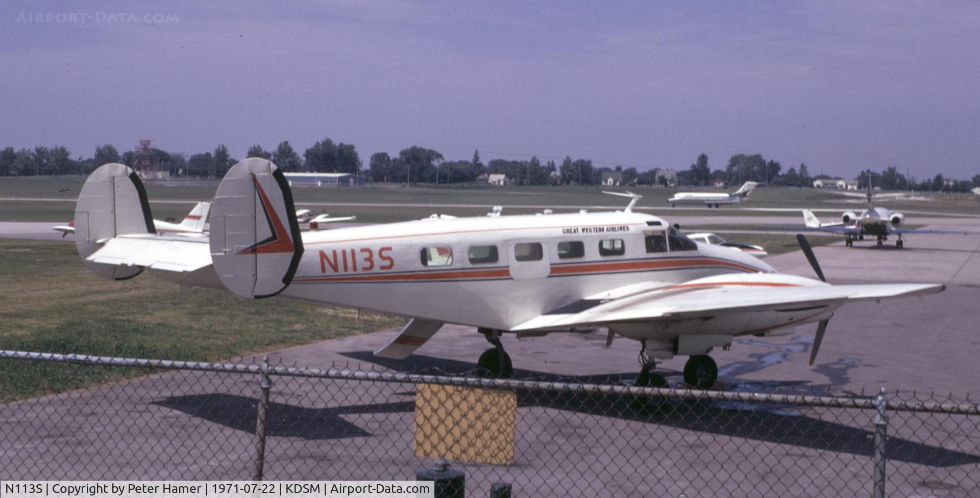 N113S, 1947 Beech D18S C/N A-371, Des Moines IA 1971